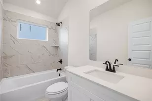 3222 Emerald Hills Dr, Angleton, TX 77515 - Photo 23