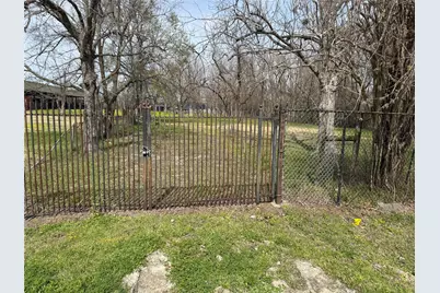 2523 Lone Oak Road, Houston, TX 77093 - Photo 11