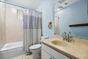 9718 Shady Tree Ln, Houston, TX 77086 - Photo 21