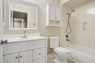 16506 Diana Ln, Houston, TX 77062 - Photo 11