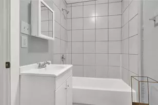 3714 Dabney St, Houston, TX 77026 - Photo 9