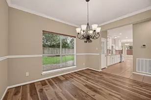 128 Island Breeze Cir, League City, TX 77573 - Photo 11