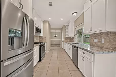 128 Island Breeze Circle, League City, TX 77573 - Photo 15
