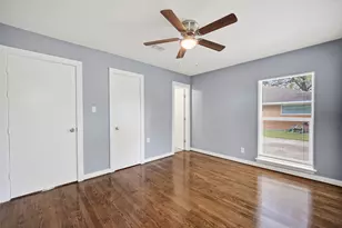11226 Huggins Dr, Houston, TX 77035 - Photo 29
