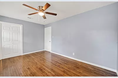 11226 Huggins Drive, Houston, TX 77035 - Photo 25