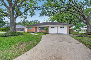 11226 Huggins Dr, Houston, TX 77035 - Photo 41
