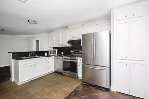 3315 S Braeswood Blvd, Houston, TX 77025 - Photo 9