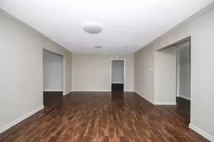 3315 S Braeswood Blvd, Houston, TX 77025 - Photo 3