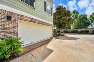 3001 Murworth Dr, Houston, TX 77025 - Photo 3