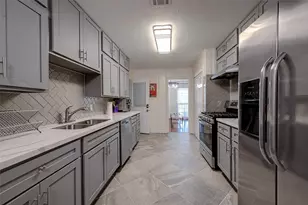 4005 Omeara Dr, Houston, TX 77025 - Photo 15