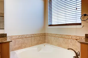 5002 Sawmill Terrace Ln, Spring, TX 77389 - Photo 21