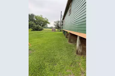 6717 Hawthorne Road, Hitchcock, TX 77563 - Photo 19