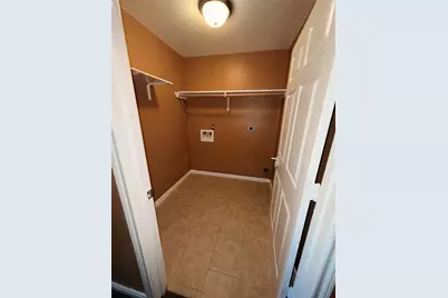 6717 Hawthorne Road, Hitchcock, TX 77563 - Photo 7