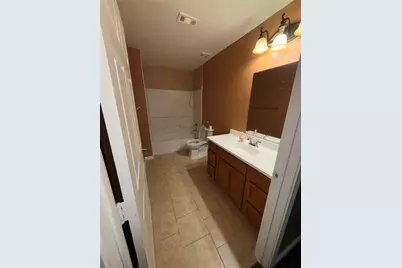 6717 Hawthorne Road, Hitchcock, TX 77563 - Photo 9