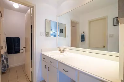 2829 Timmons Lane #228, Houston, TX 77027 - Photo 15