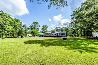 61 Kathryn Drive, Huntsville, TX 77320 - Photo 1
