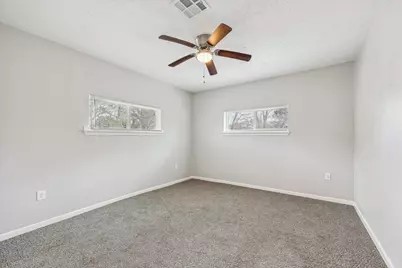 710 E Magnolia Street, Angleton, TX 77515 - Photo 7
