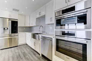 2001 Holcombe Blvd, Houston, TX 77030 - Photo 7