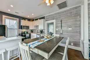 2314 31st St, Galveston, TX 77550 - Photo 13