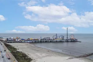 2314 31st St, Galveston, TX 77550 - Photo 25