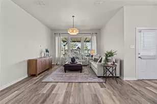 10010 Napier Dr, Rosharon, TX 77583 - Photo 11