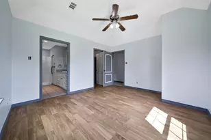 172 Oak Hill Dr, Point Blank, TX 77364 - Photo 17