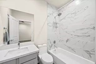 1606 Northwood St, Houston, TX 77009 - Photo 29