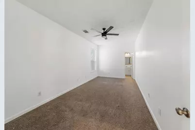 1922 Lake Grayson Drive, Katy, TX 77494 - Photo 17