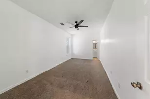 1922 Lake Grayson Dr, Katy, TX 77494 - Photo 17