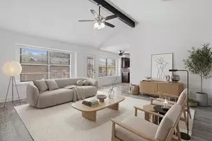 5065 E Ridge Creek Dr, Houston, TX 77053 - Photo 3