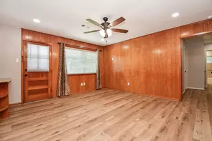 2303 Willow Blvd, Pearland, TX 77581 - Photo 9