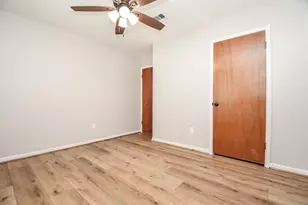 2303 Willow Blvd, Pearland, TX 77581 - Photo 25