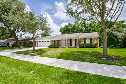 2303 Willow Boulevard, Pearland, TX 77581 - Photo 1