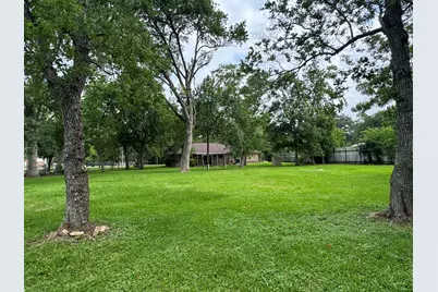 1609 Forrest Drive, Wharton, TX 77488 - Photo 33