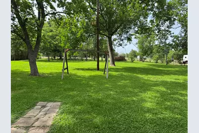 1609 Forrest Drive, Wharton, TX 77488 - Photo 31