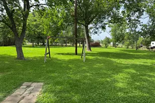 1609 Forrest Dr, Wharton, TX 77488 - Photo 31