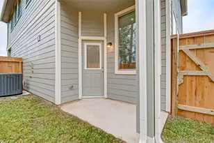 332 N Spotted Fern Dr, Montgomery, TX 77316 - Photo 17
