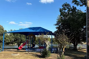 6894 Stillwater Dr, Willis, TX 77318 - Photo 7