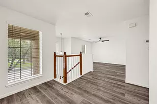 15810 Webelos St, Friendswood, TX 77546 - Photo 9