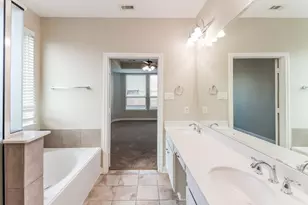 9743 Stratton Ridge Dr, Richmond, TX 77406 - Photo 13