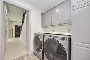 840 Threadneedle St, Houston, TX 77079 - Photo 9