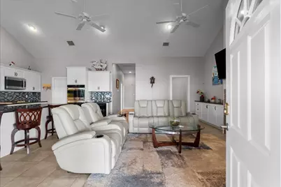 7014 Terrasso Drive, Hitchcock, TX 77563 - Photo 3