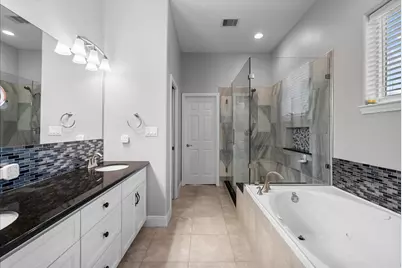 7014 Terrasso Drive, Hitchcock, TX 77563 - Photo 19