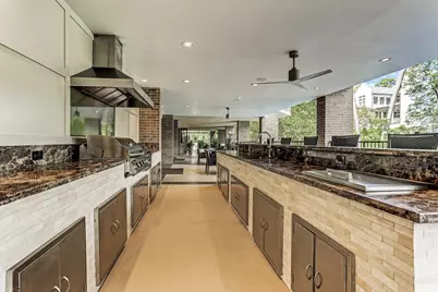 21 Briar Hollow Lane #501, Houston, TX 77027 - Photo 27