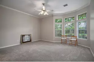 34 Reflection Point Dr E, The Woodlands, TX 77381 - Photo 23