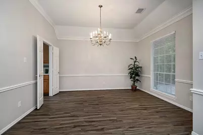 34 Reflection Point Drive E, The Woodlands, TX 77381 - Photo 11