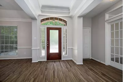 34 Reflection Point Drive E, The Woodlands, TX 77381 - Photo 3