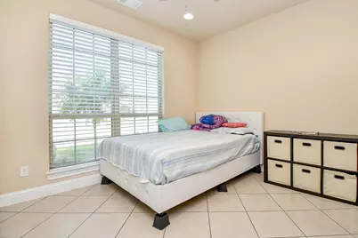 2446 Flowering Brook Lane, Sugar Land, TX 77479 - Photo 13