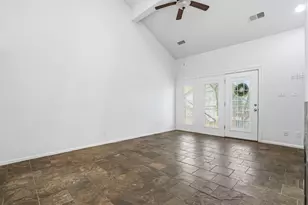 2425 Holly Hall St, Houston, TX 77054 - Photo 7