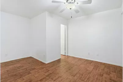 2425 Holly Hall Street #D59, Houston, TX 77054 - Photo 19